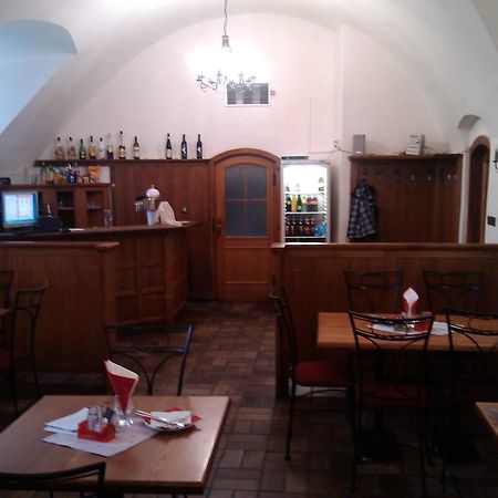 Penzion s restaurací U MLYNA COM Litovel Esterno foto