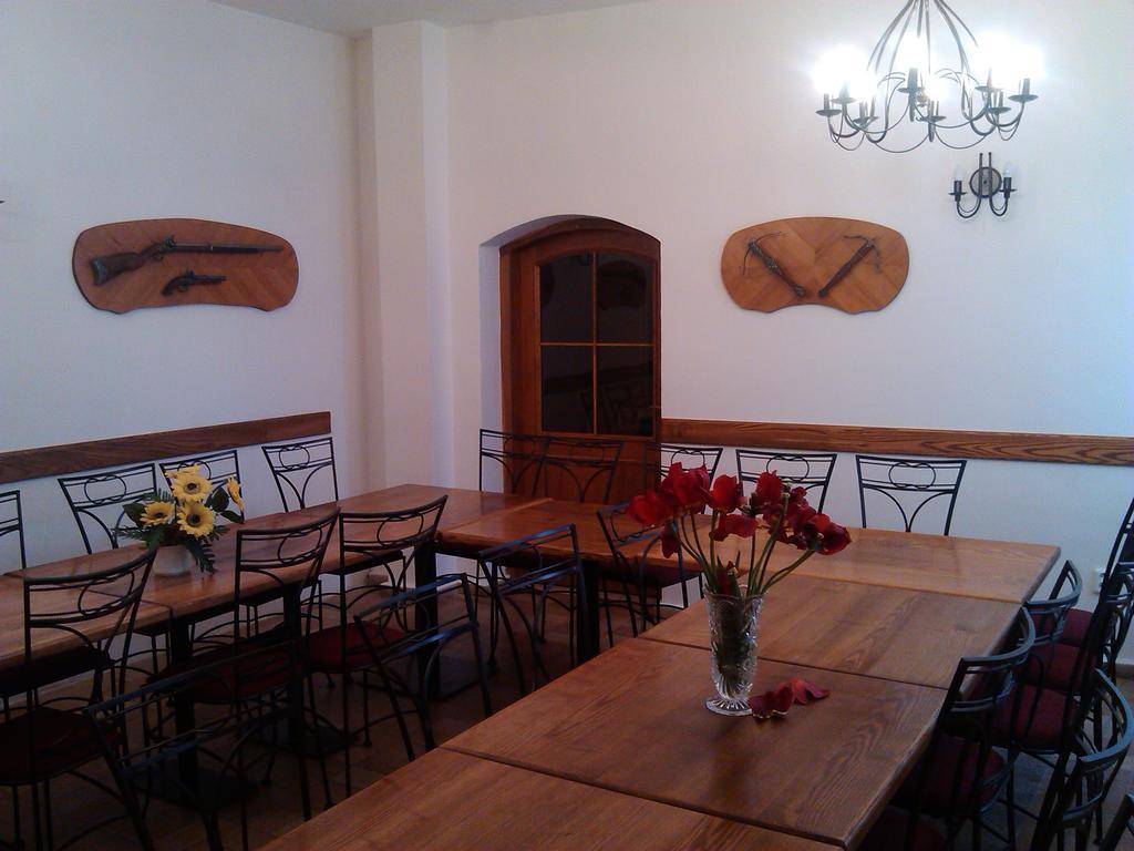 Penzion s restaurací U MLYNA COM Litovel Esterno foto